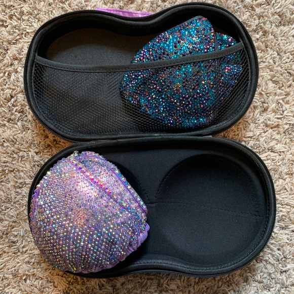 Bikini Case - Picture 4 of 4